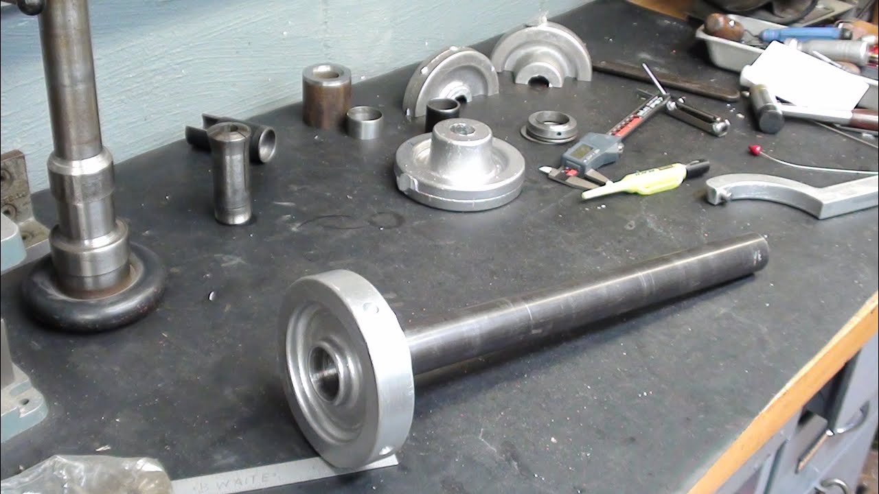 Make a Hardinge Lathe Collet Drawbar 745 pt 1  tubalcain 5c