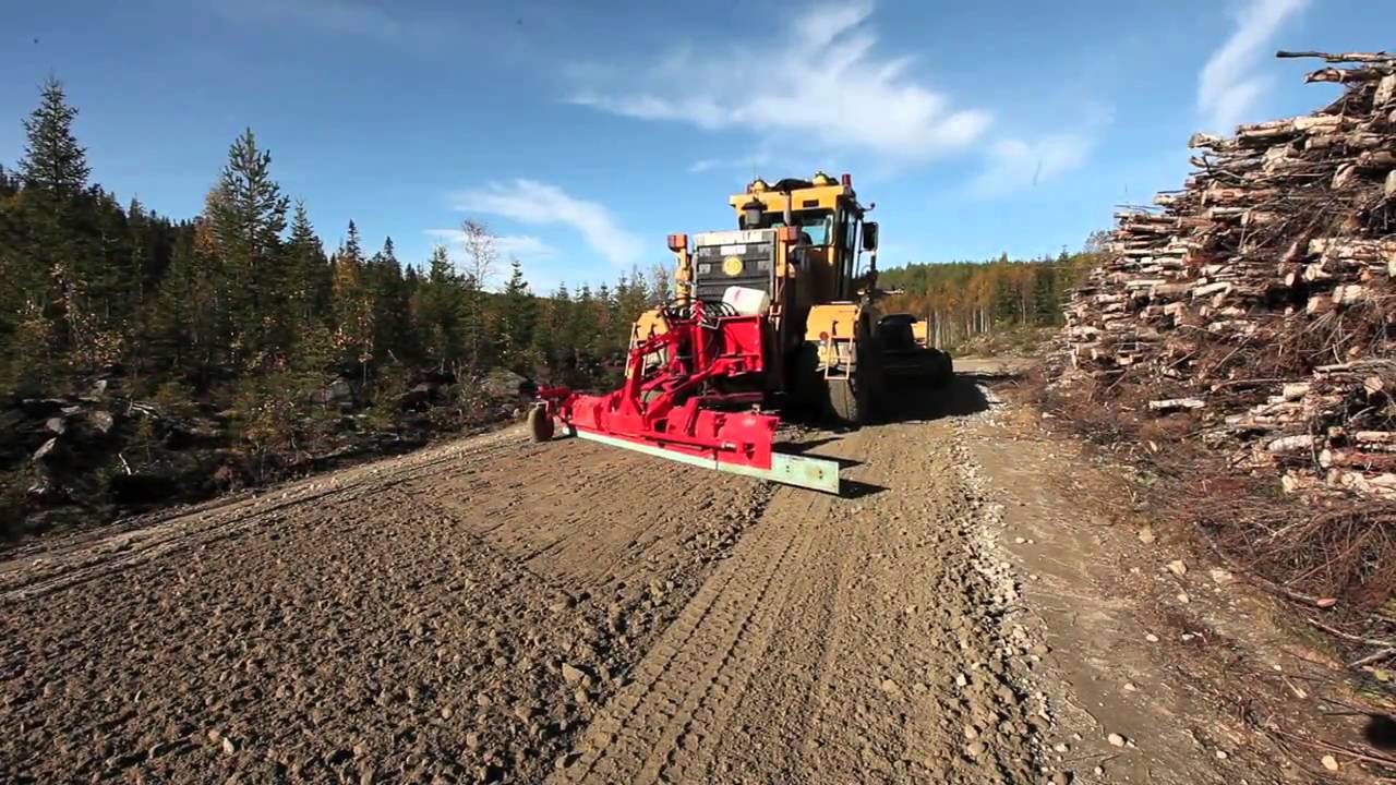 Mählers Gravel Spreader for Road Graders