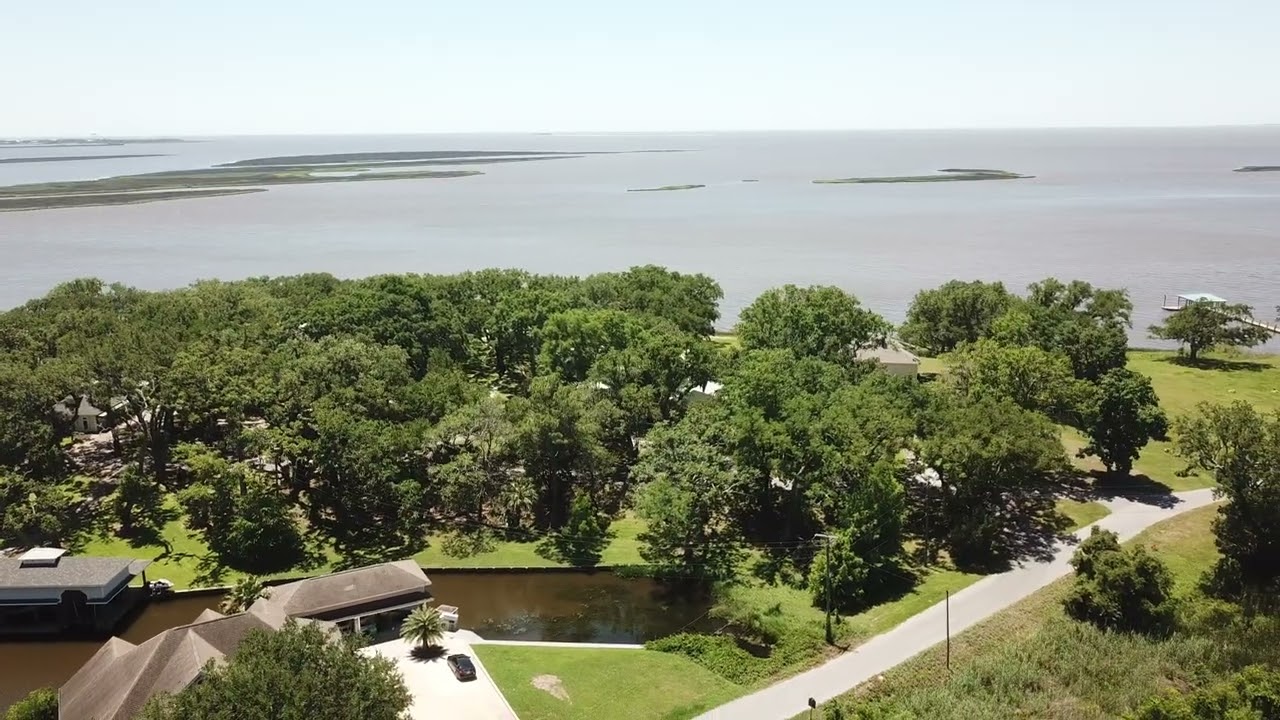Real Estate flight in Gautier, Mississippi.