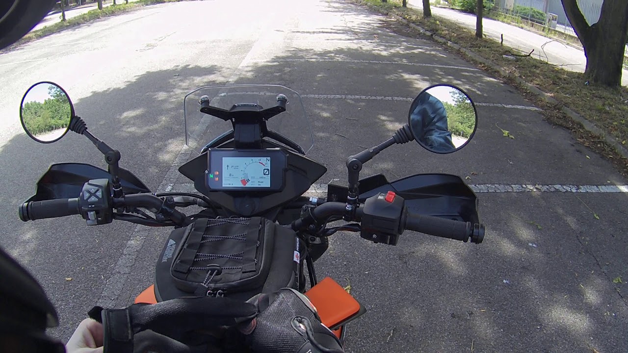 Giretto con 390 Adventure più funzionamento Navigatore