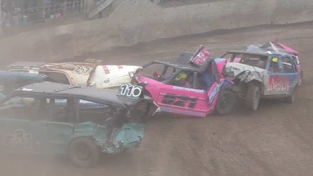 Unlimited Bangers Season Opener Emmen 22-3-2025 Crashes
