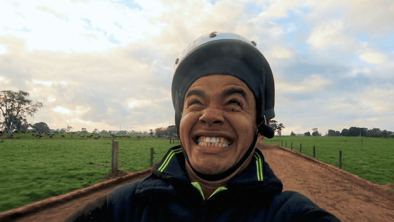 A Full Day Working on a Dairy Farm (Australia)