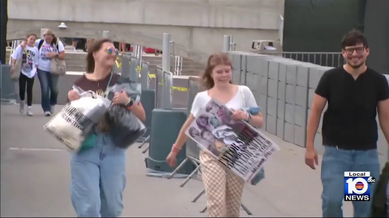 Taylormania running wild as Taylor Swift returns to South Florida this week