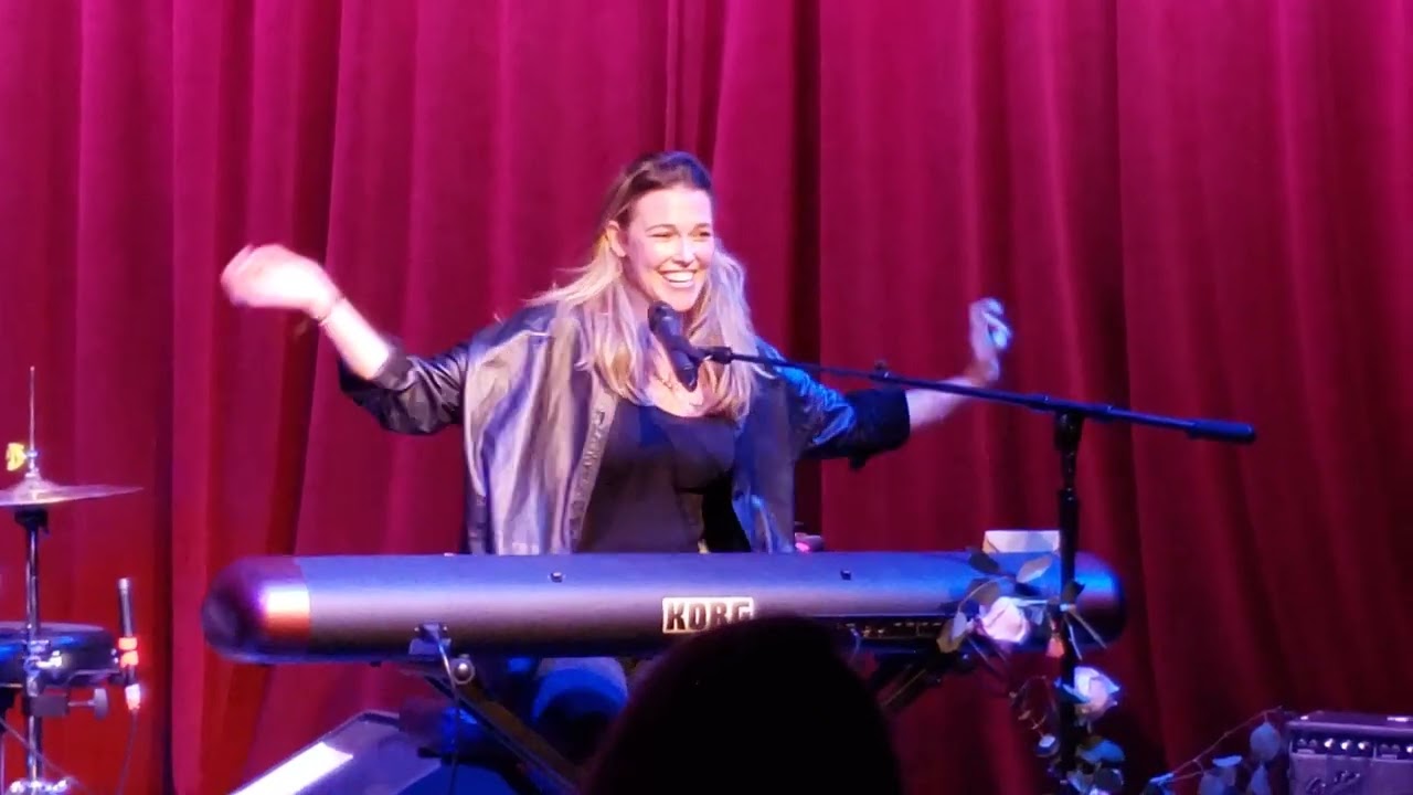@Rachelplatten - Gin & Juice Snoop Dogg cover (Hotel Cafe 3/19/22)