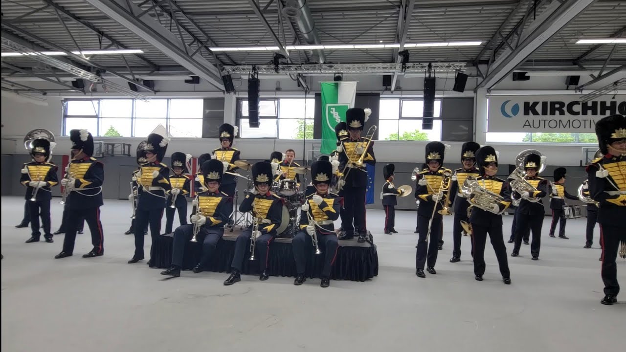 Iserlohn 52. Internationale Musikparade 2024 / Drum- and Showband Adest Musica 05 (Sassenheim)