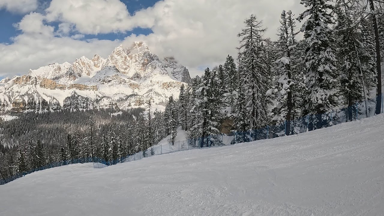 Skiing the Stunning Slopes of Faloria, Cortina d'Ampezzo | GoPro POV 4K!