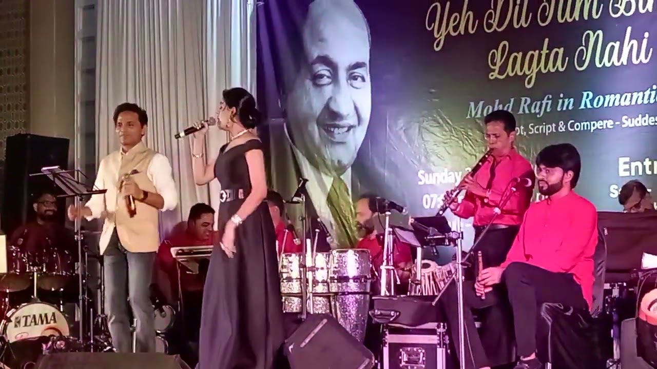 singer Anil Bajpai ji and miss Gul saxena 🎤
