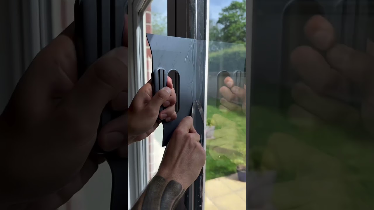 Зеркальная плёнка на окна - спасение от жары в летний день ❤️ #тонировка #ремонт #остеклениедомов