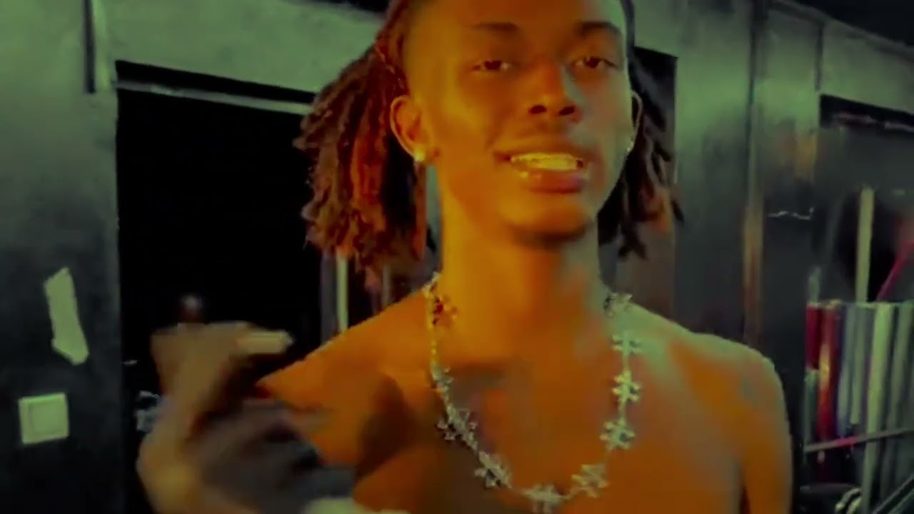 Zakalara - L’ARGENT Feat Baby daiz ( Clip officiel) 