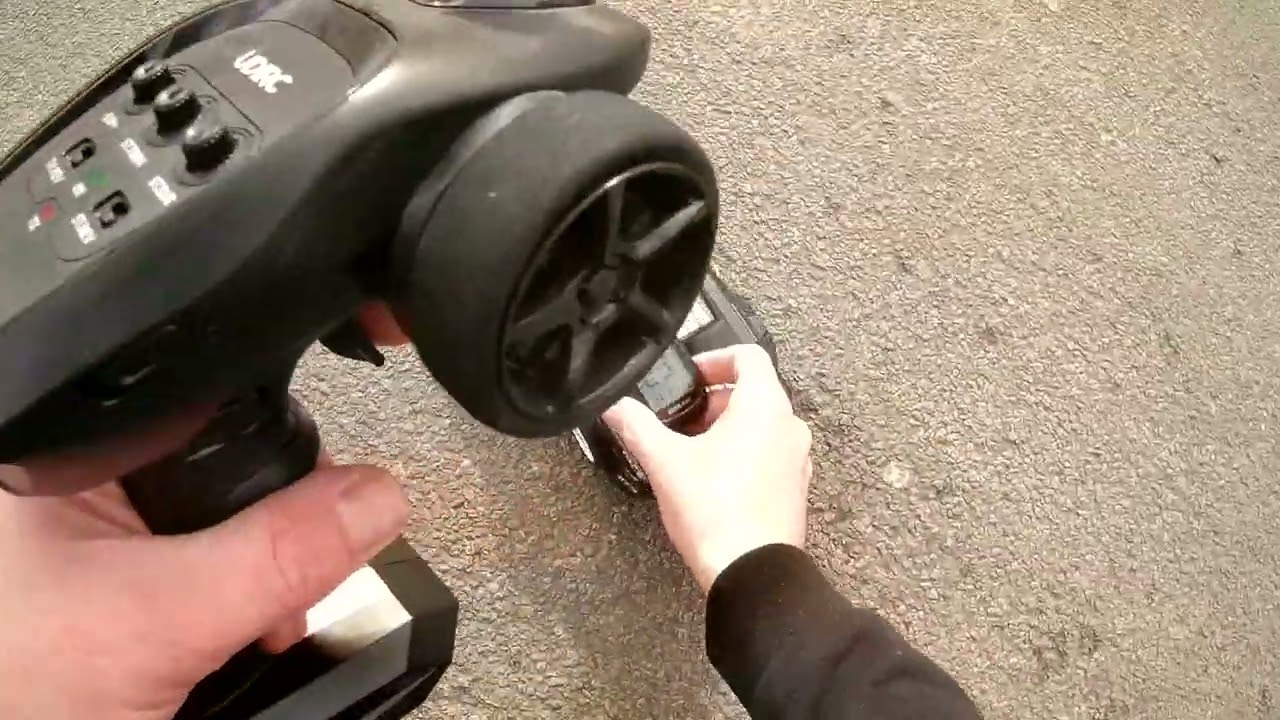 Udi rc 1601 (added brushless) speed run 2s