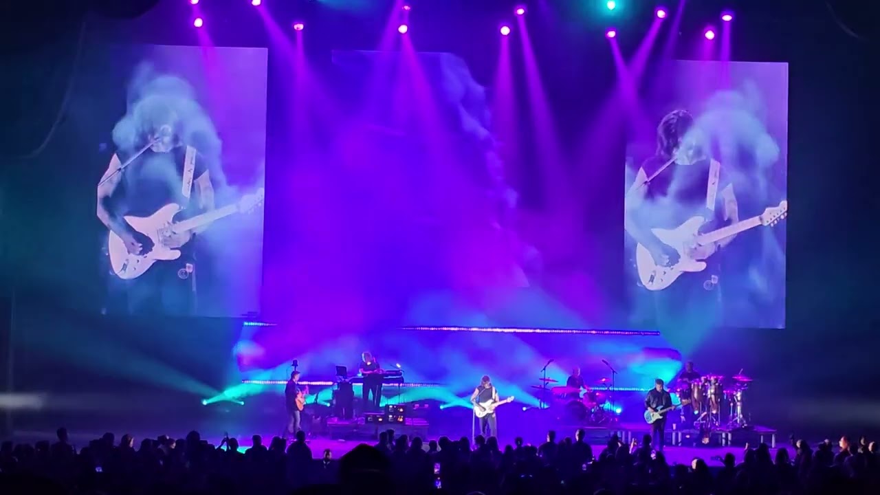 Juanes live in concert 2024 en New York Yerbatero, A dios le pido, La noche