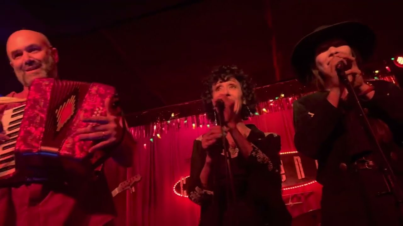 STRAIGHT TO HELL Kevn Kinney Chuck Prophet Josh Kantor Rosie Flores Carly Wolf 3/20/22 AUSTIN TX