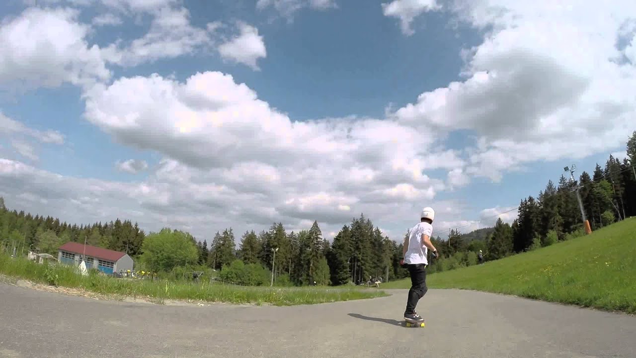 Sektor F - Raw Run - Nicolaj Scholl