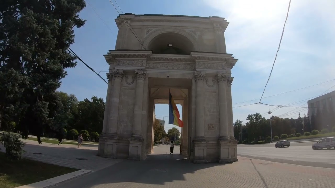 Chișinău, Moldova - City Walking Tour