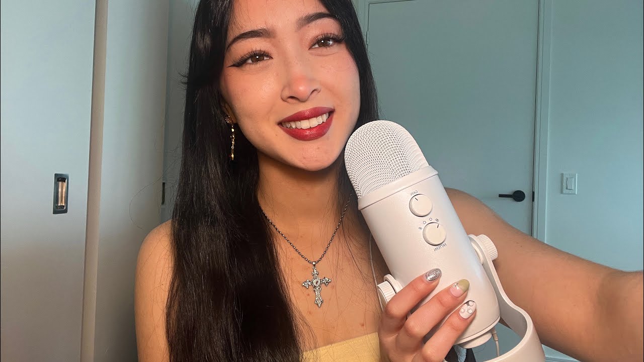 ASMR Close Up Whisper Ramble :) 🧸