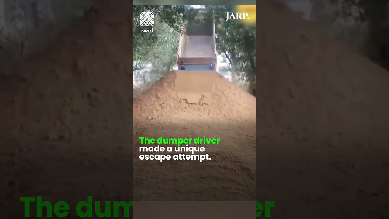 Jaipur Police Chase: Dumper Driver Dumps Sand Mid-Road to Escape | Viral Video from Rajasthan