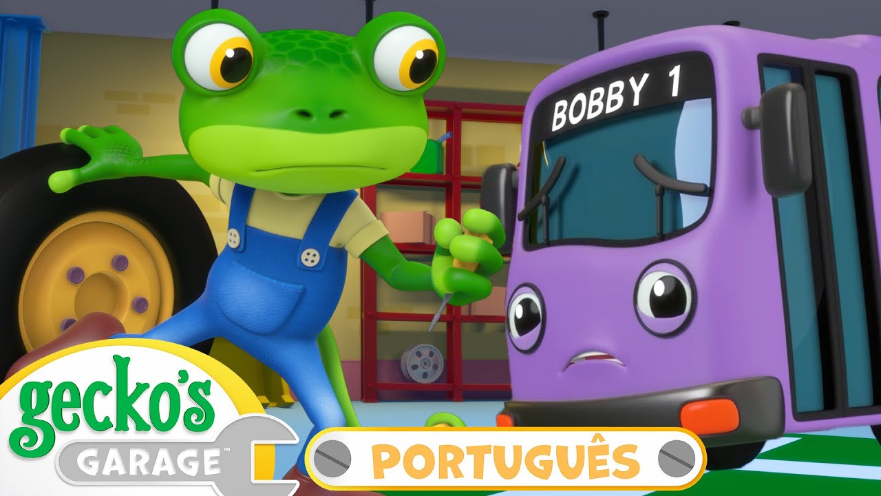 Consertando Um Ônibus À Noite! | Garagem do Gecko  | Desenhos Animados