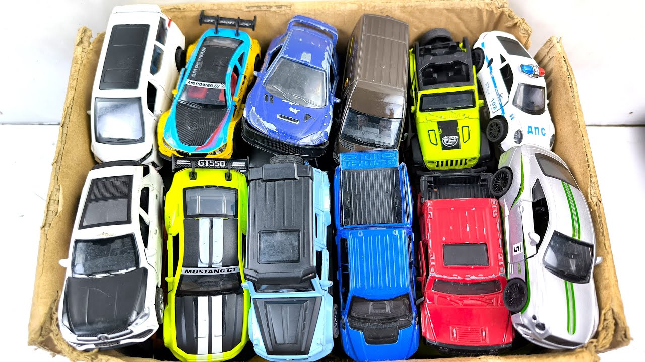 BOX FULL OF DIECAST CARS - Toyota Yaris, RAV4, Lexus LX600, Porsche, Mercedes, Van, Bus RP