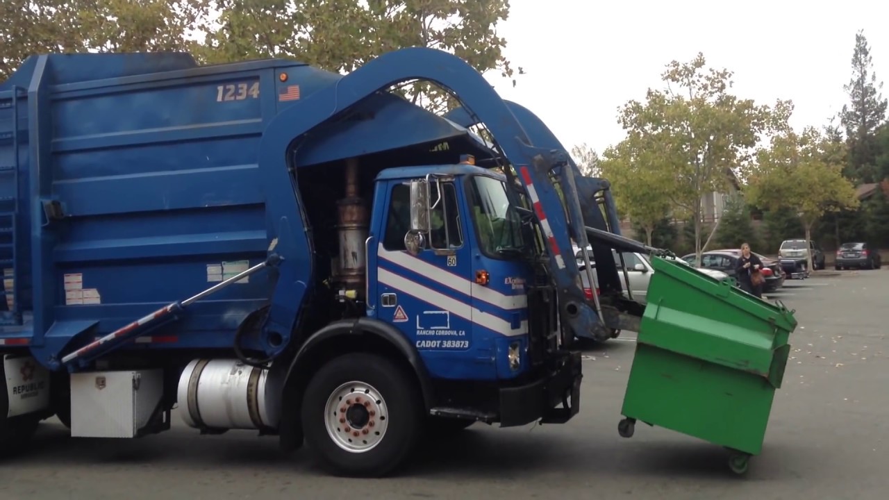 Garbage Trucks in Action