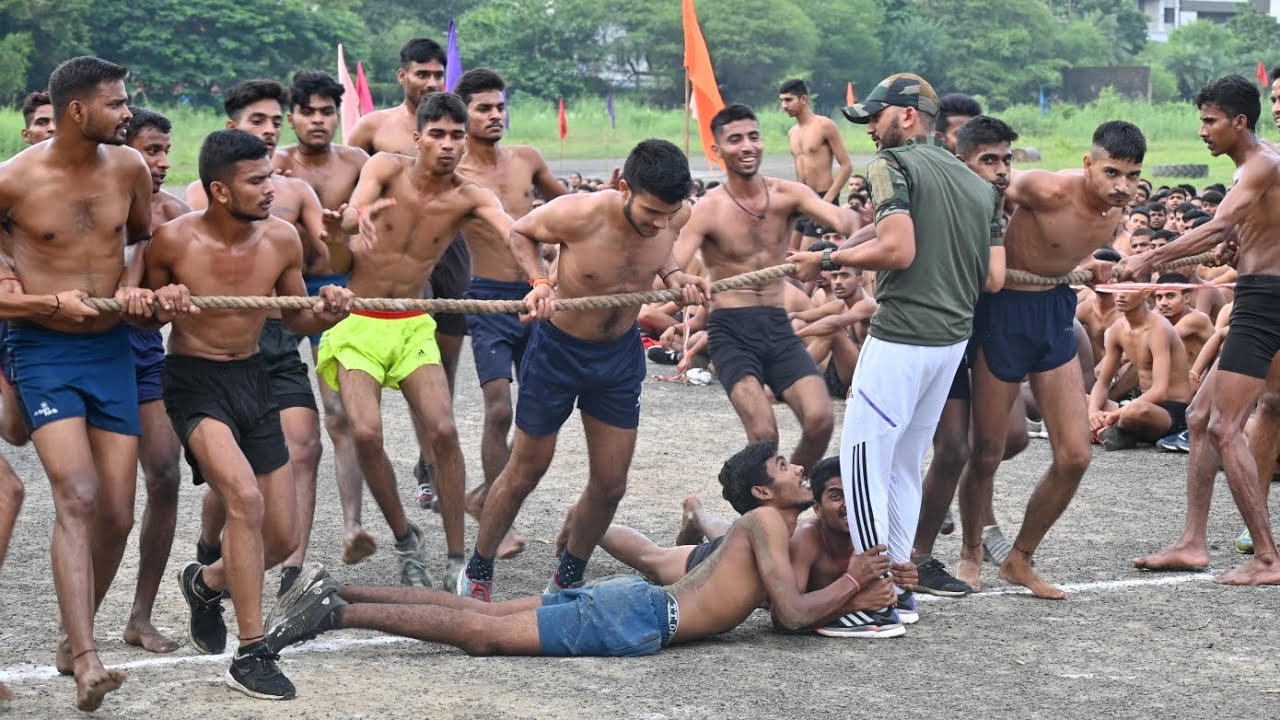 Indian Army 1600 Meter Running | 4 चक्कर कैसे लगाए | INDORE PHYSICAL ACADMY