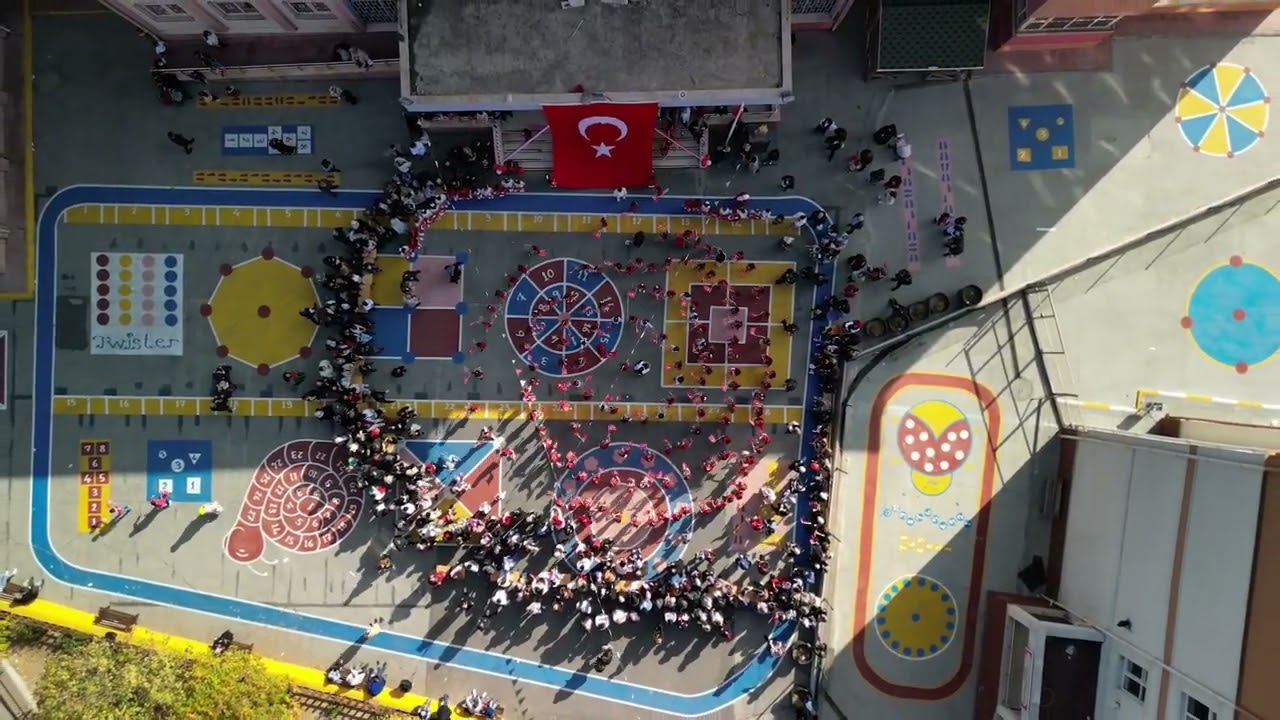 Bahçelievler Erguvan İlkokulu 2. Sınıflarıyla Cumhuriyet Coşkusunu Yaşadık!