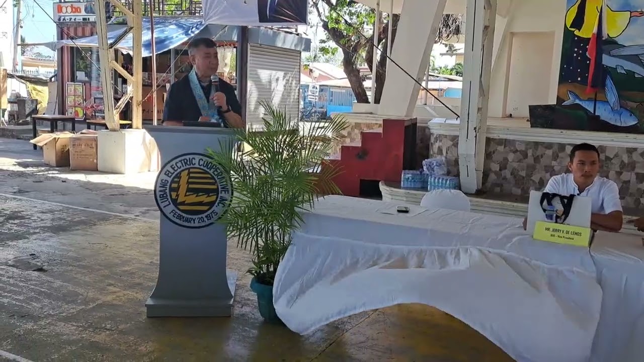 ENERGY USEC GIOVANNI CARLO BACORDO AT HANDPHIL-LUNECO MOA SIGNING