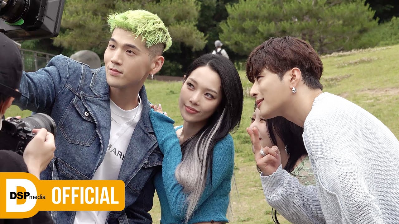 ＜PLAYGROUND＞ VCR Behind | KARD Behind
