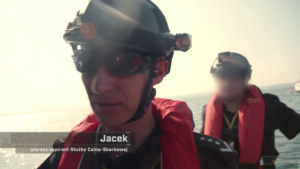 Musieli sprawdzić, czy na tym statku są 44 tysiące papierosów! [Nic do zgłoszenia]