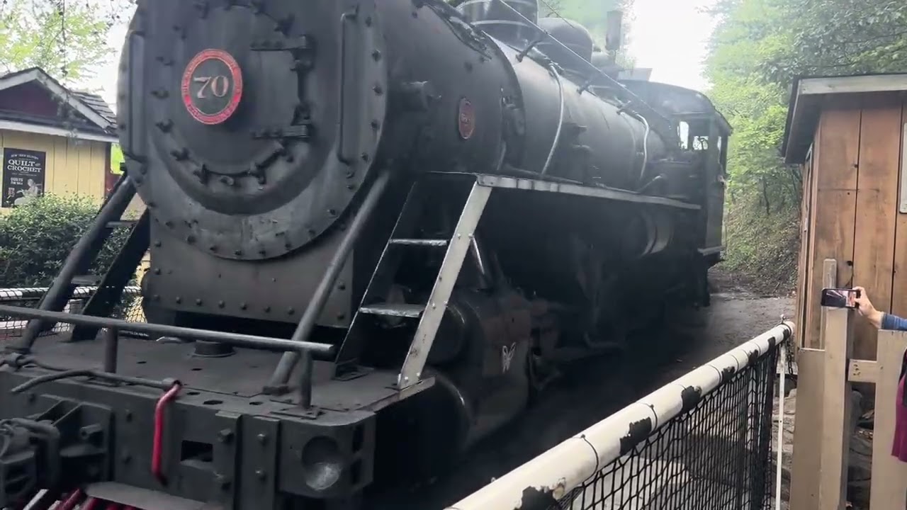 Dollywood Express #70 Fall 2024
