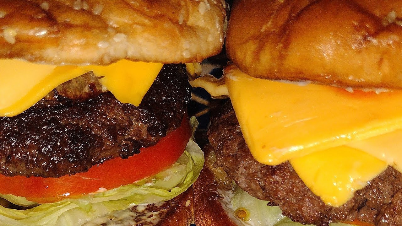 Ultimate Cheeseburger Live Stream Mukbang ❤️‍🔥