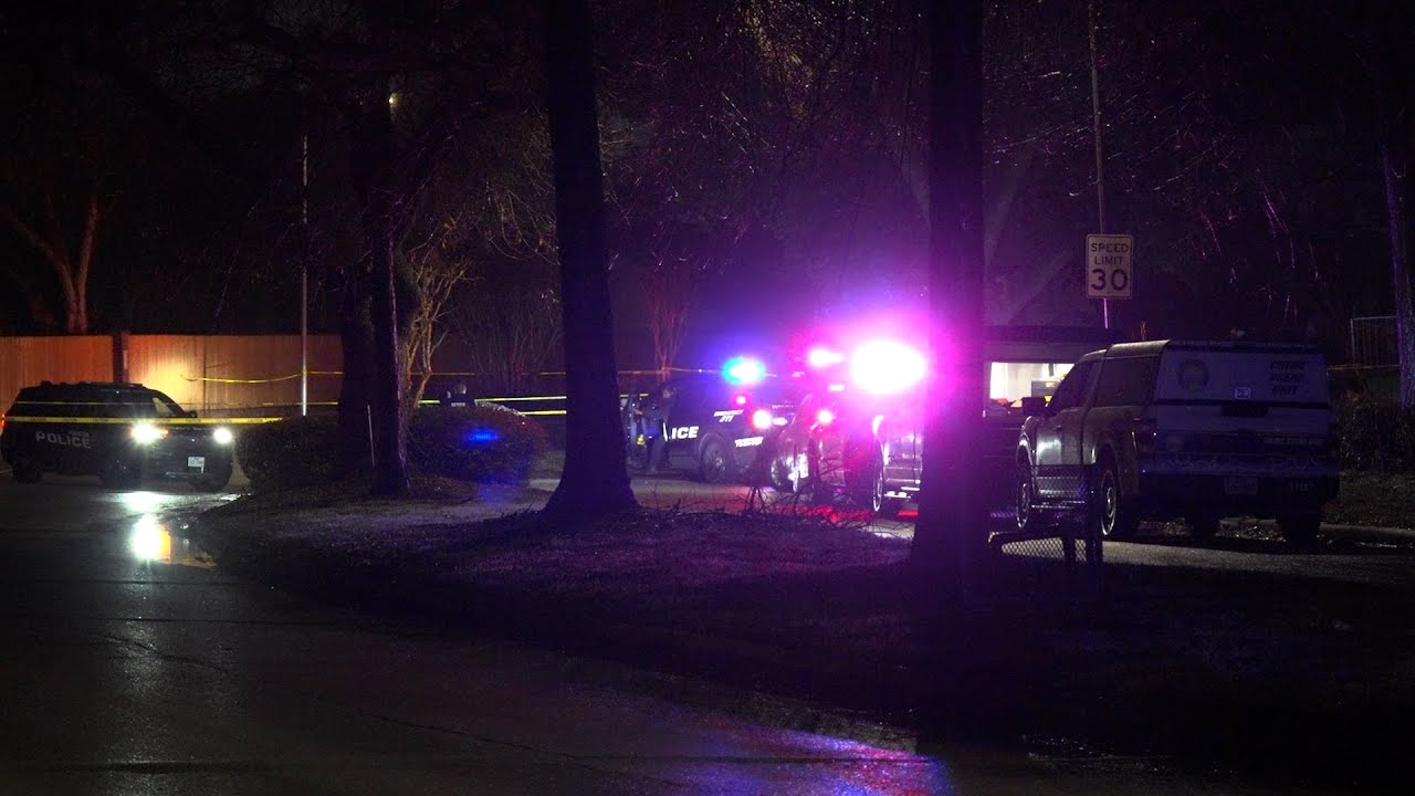 Man found fatally shot in vehicle in southwest Houston