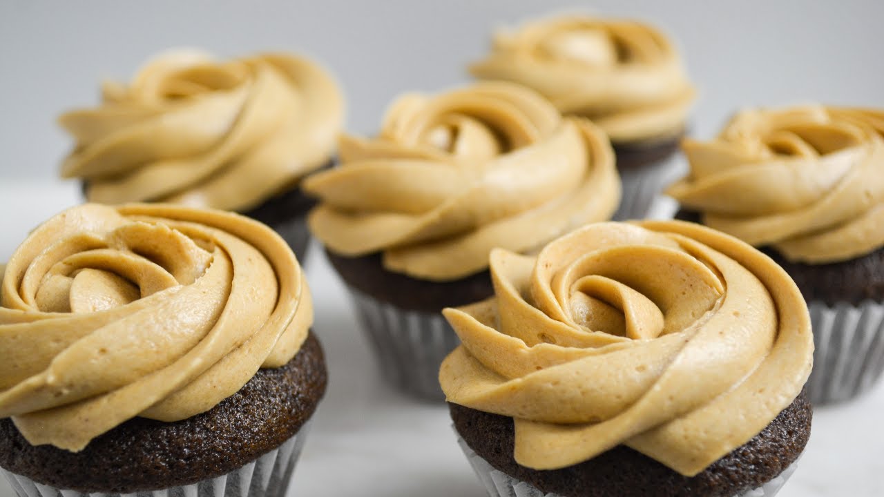 Espresso Buttercream | Easy coffee frosting recipe