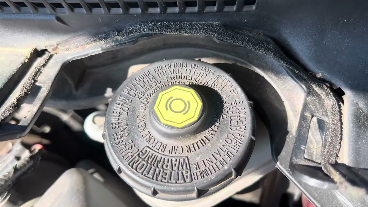 2012&ndash;2016 Honda CR-V: How to Check & Fill Brake Fluid Reservoir (Easy DIY)