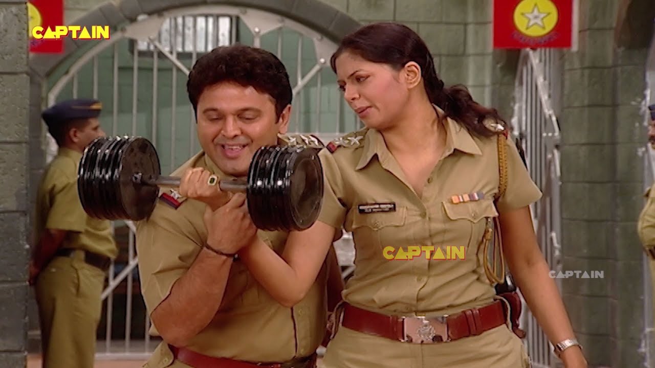 इंस्पेक्टर राज को चाहिए चंद्रमुखी को छूने का बहाना || F.I.R. || एफ.आई.आर. || EP - 209, 210, 211, 212