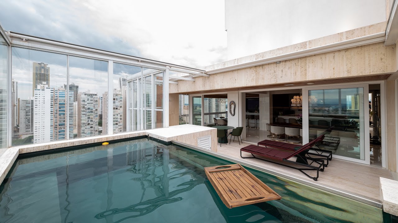 Tour completo por esta cobertura de R$ 15.000.000 à venda em Goiânia
