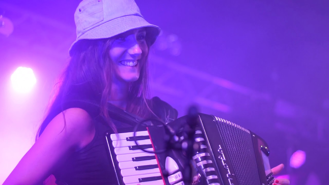 Rhythmnnreel - 'Wagon Wheel' Live At Belladrum 2018