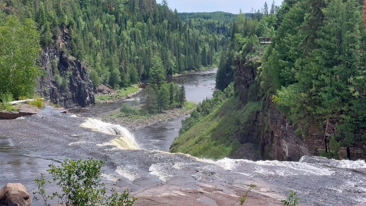 Kakabeka Falls. Off the beaten railway track.
