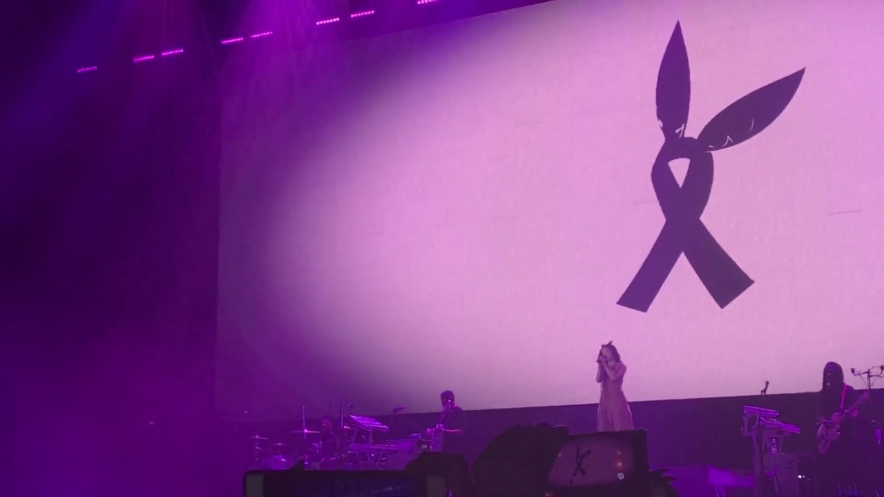 Somewhere Over The Rainbow - Ariana Grande - DWT Palacio de los Deportes Mexico City 12 Julio 2017
