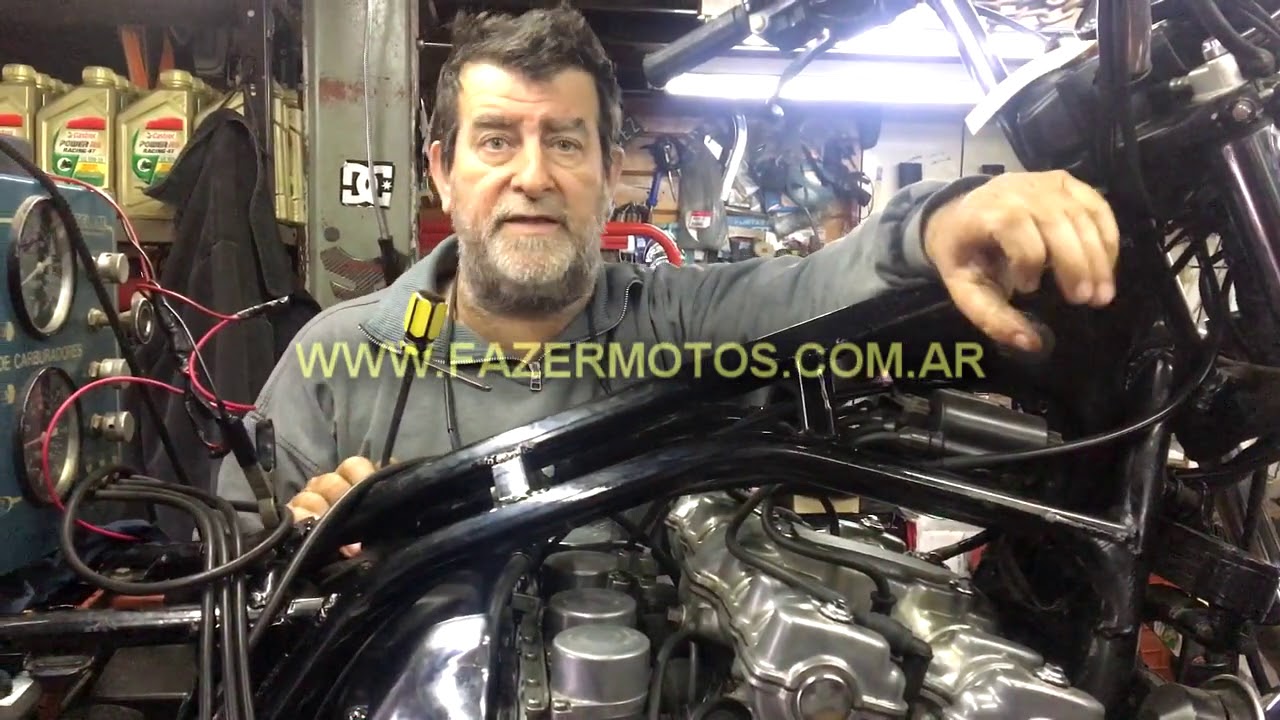 Sincronizando carburadores y reparando fallas de carga eléctrica Honda CB 900 C