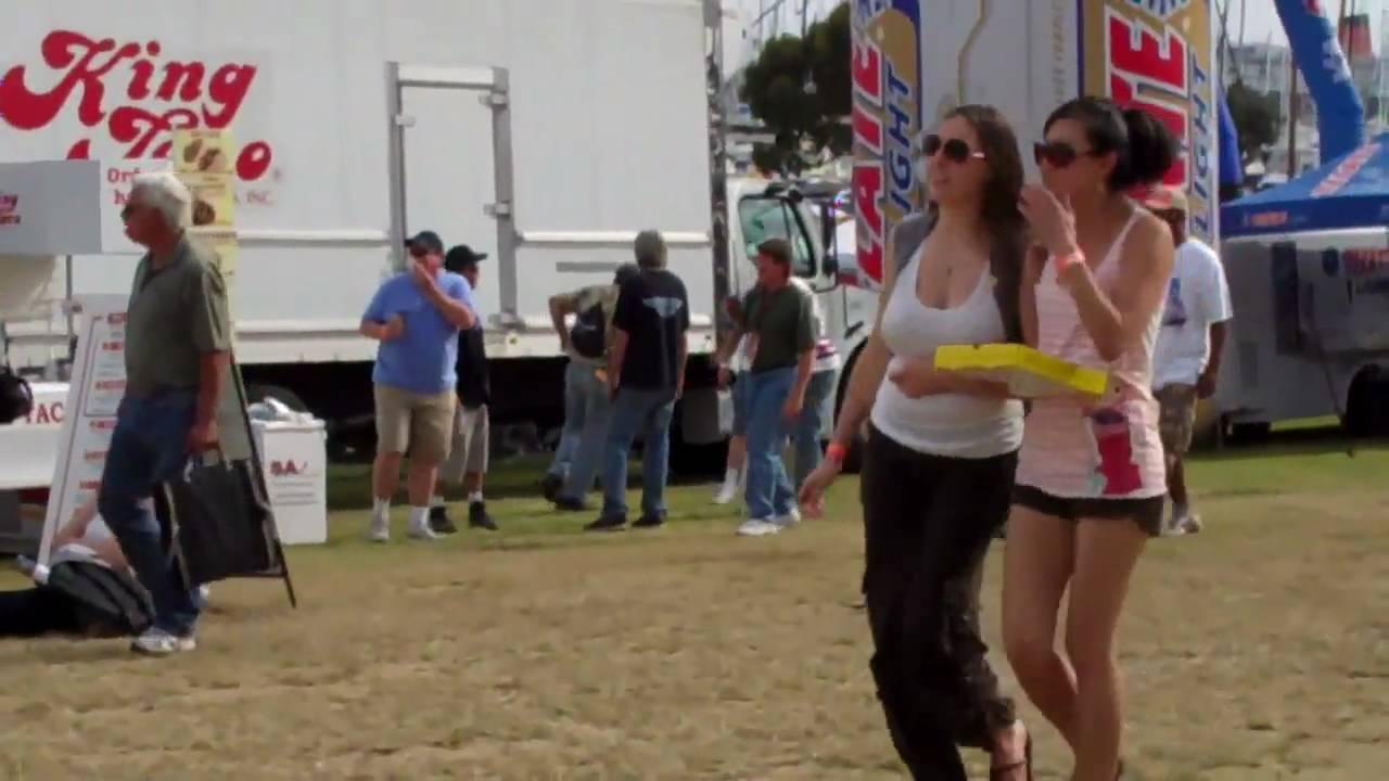 Ultra Drunk Guy At Long Beach Grand Prix