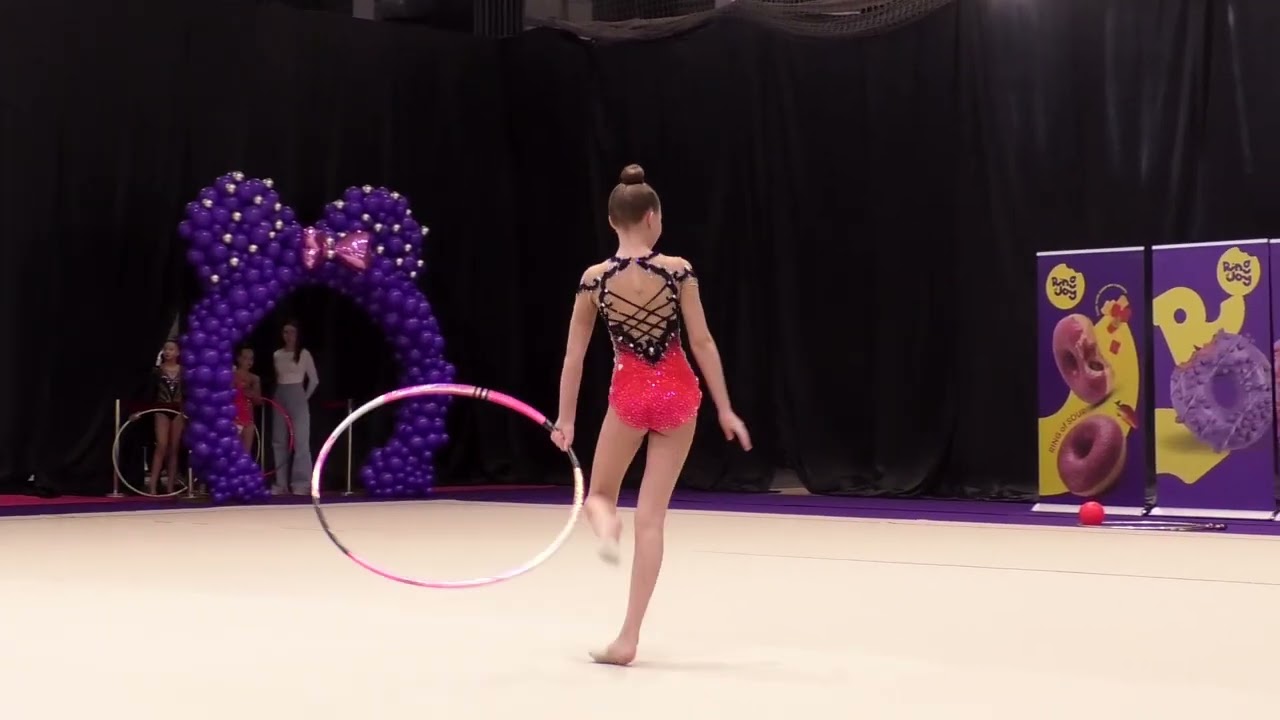 Михайлова Анна 2014 обруч