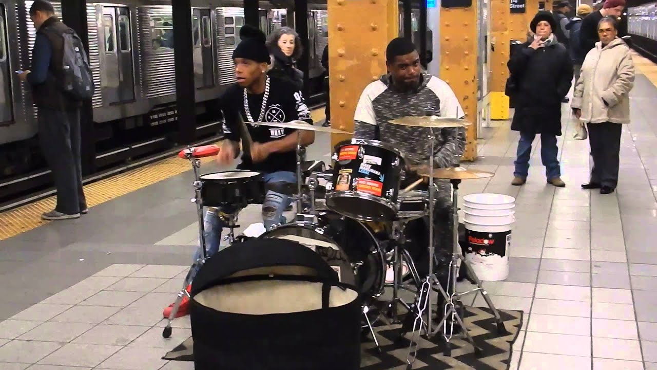 Musicisti di strada a New York