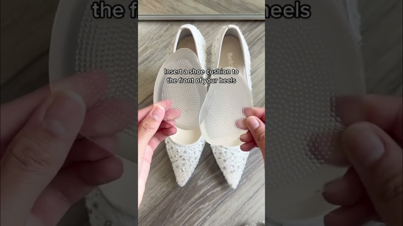 Here's What To Do If Your Shoes Fit Big 