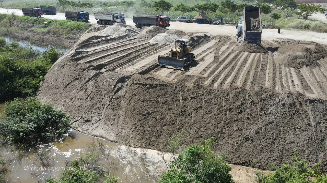 Incredible Mighty Bulldozer D40P Pushing Sand Clearing Land Big Project ,Dump Truck Unloading Part1