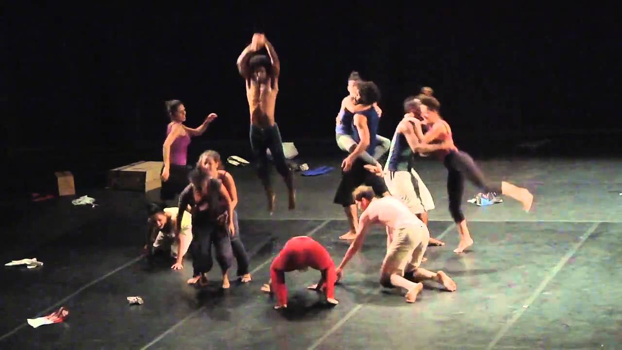 Panorama 2010 | Lia Rodrigues Companhia de Danças :: Pororoca