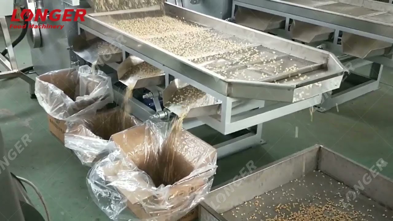 Hazelnut Chopper Machine/Hazelnut Crushing Machine/ Hazelnut Cutting Machine