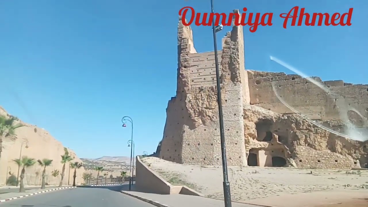 جولة خفيفة خلف بعض أسوار مدينة فاس العتيقة #فاس والكل في فاس#فاس عشق قديم يثوارثه الاجيال💕❤️💕