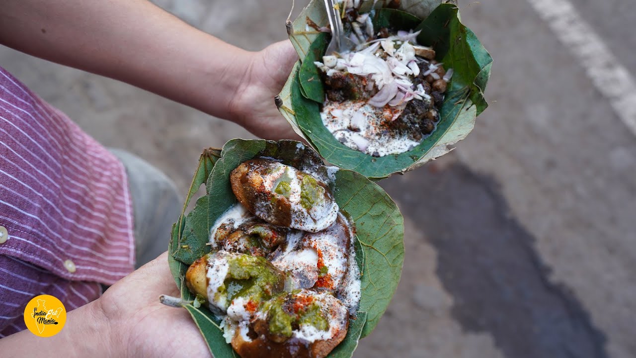 Most Famous Sharmaji Patte Wali Tikki Chole Chaat of Bhopal Rs. 30/- Only l Bhopal Street Food