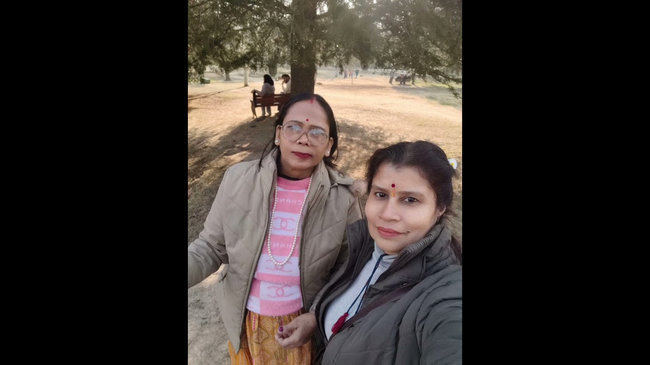 ডাল লেক এ  সন্ধ্যায়