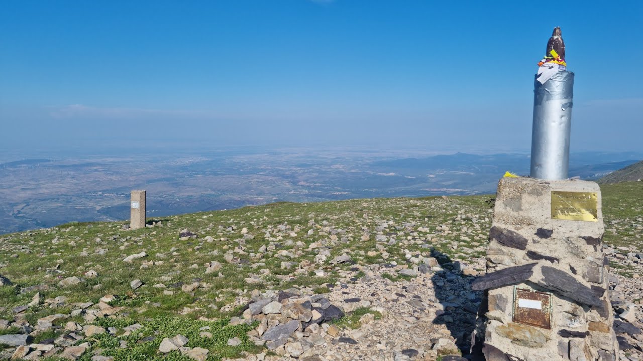 Ascensión al Moncayo desde Cueva de Agreda, Soria.